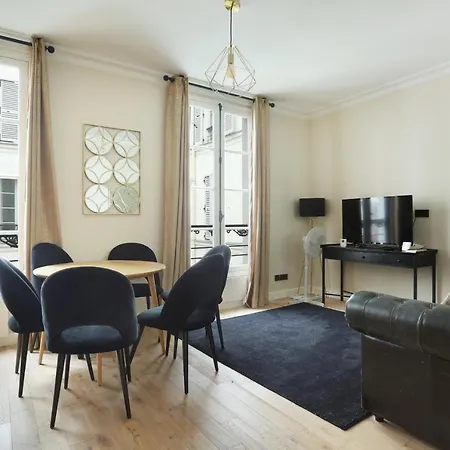 Apartment Musee D'orsay Paris